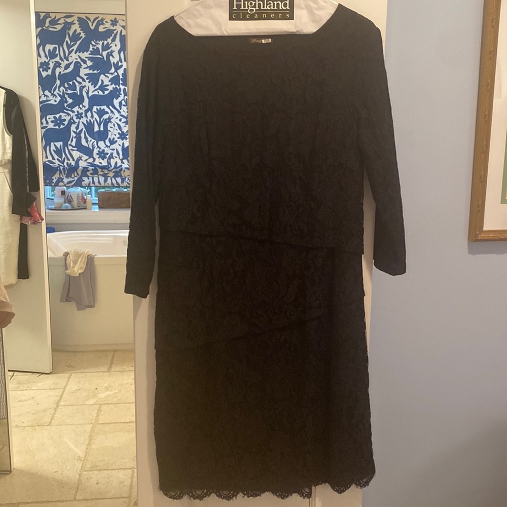 J. McLaughlin black lace tiered dress size 12.